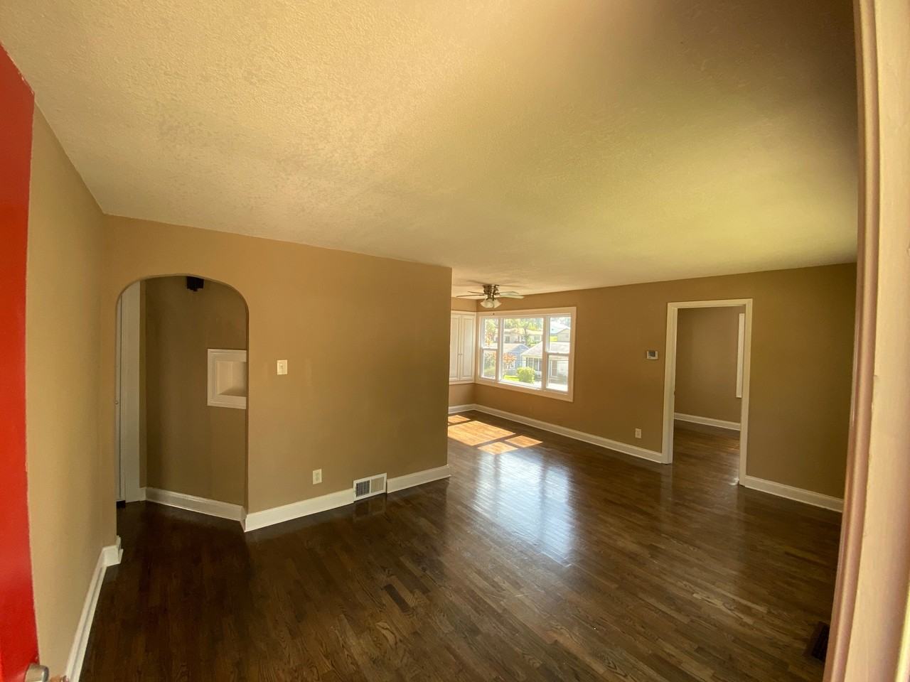 1429 Grand Ave #1 - Photo 4 of 15