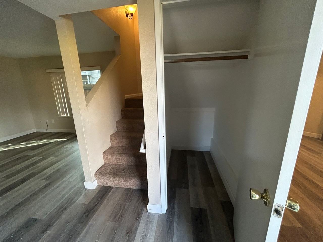 9163 Elk Grove Blvd - Photo 5 of 16