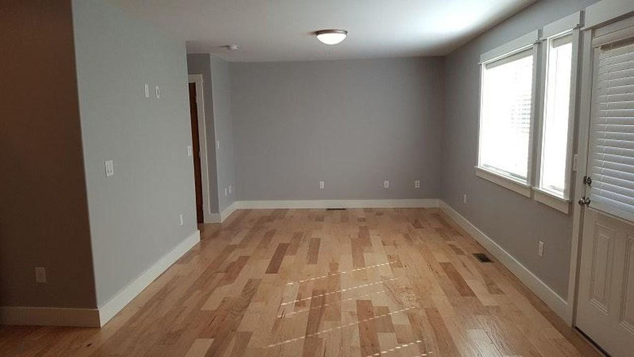 2928 Warbler Way - Photo 3 of 12