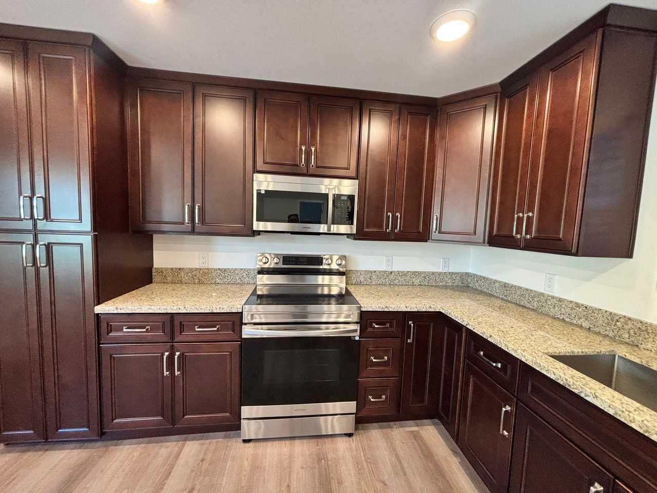 Route 66 - 520 - BLUE - Photo 6 of 11