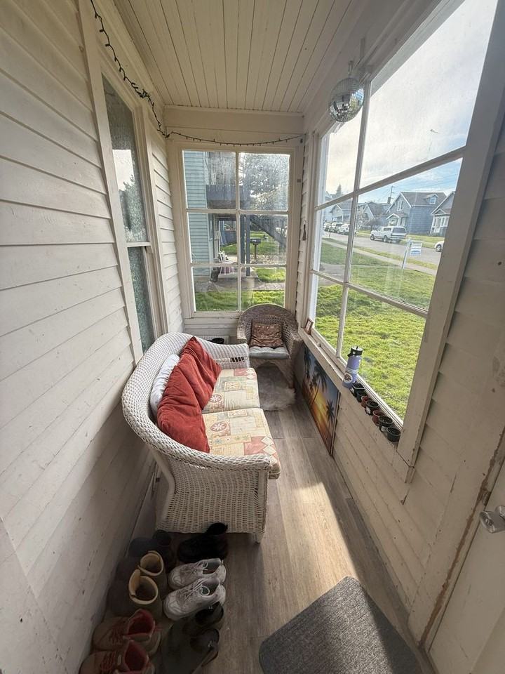 1130 High St - Photo 2 of 24