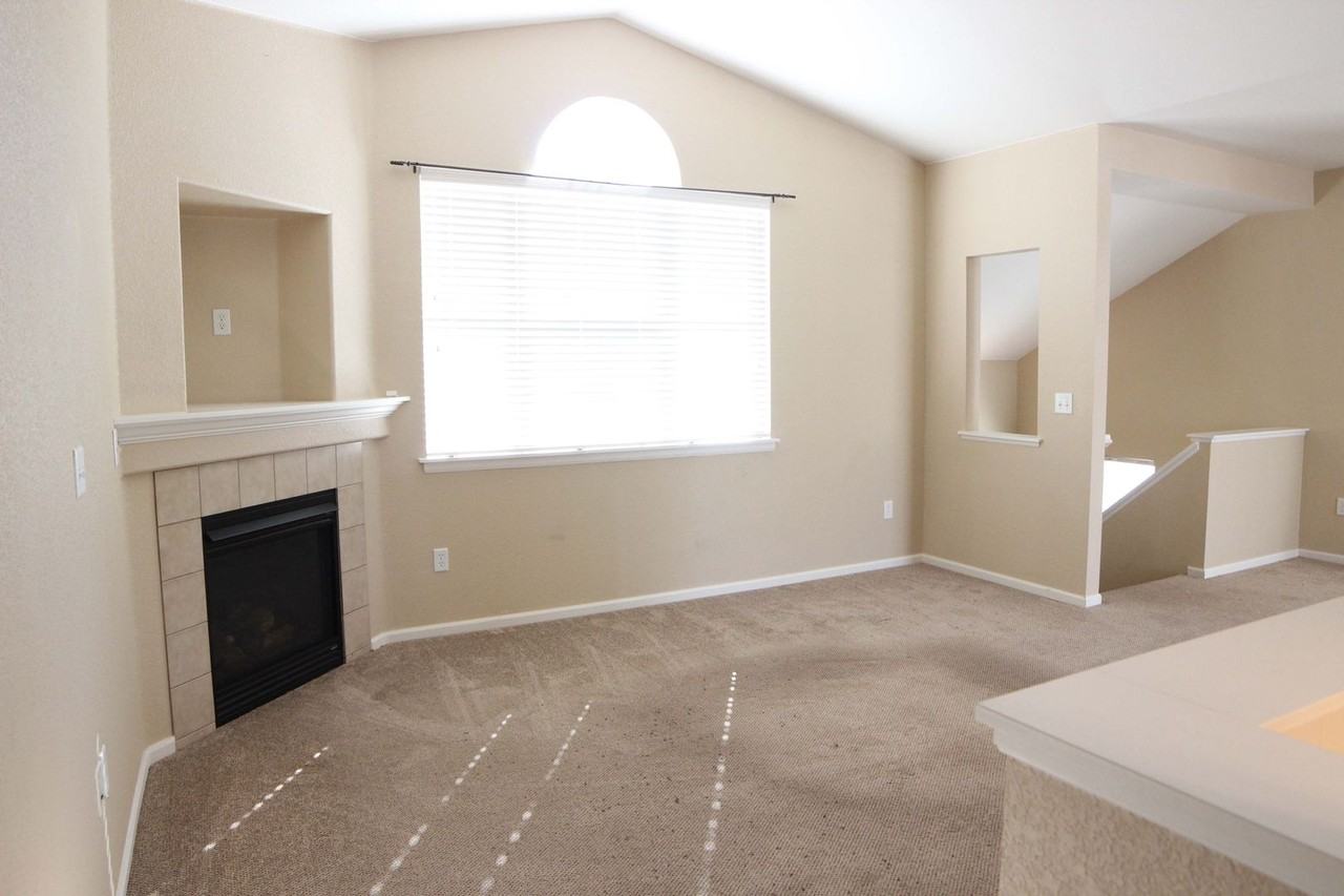 2107 Grays Peak Dr #204 - Photo 6 of 13