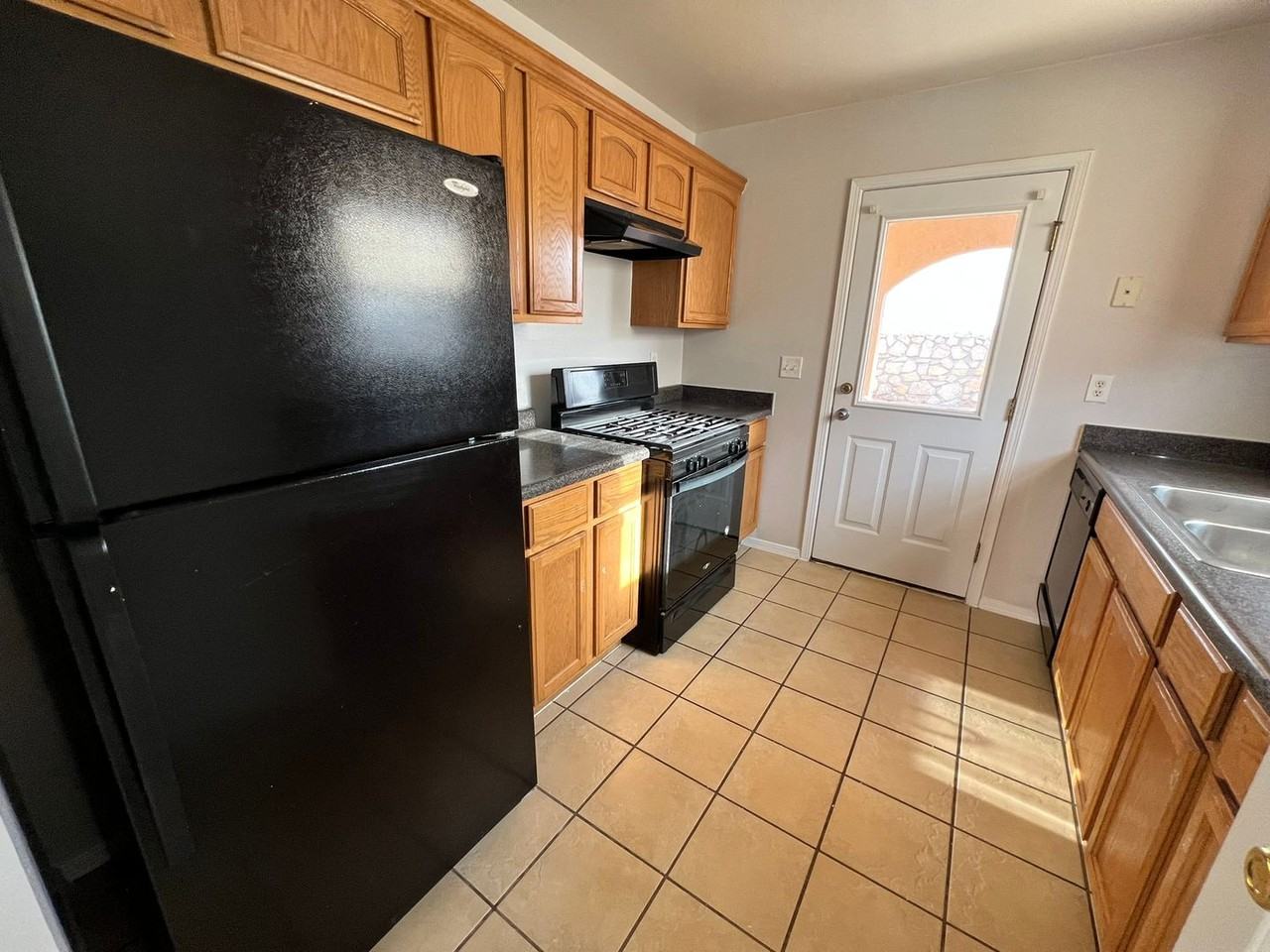 14120 Robert Ituarte Dr - Photo 4 of 17