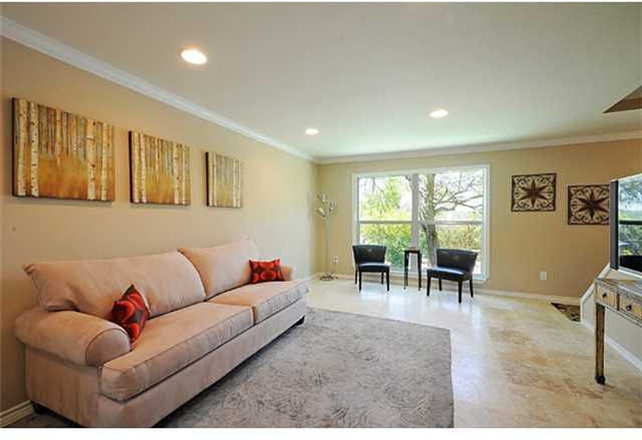 6812 Syracuse Cv - Photo 2 of 18