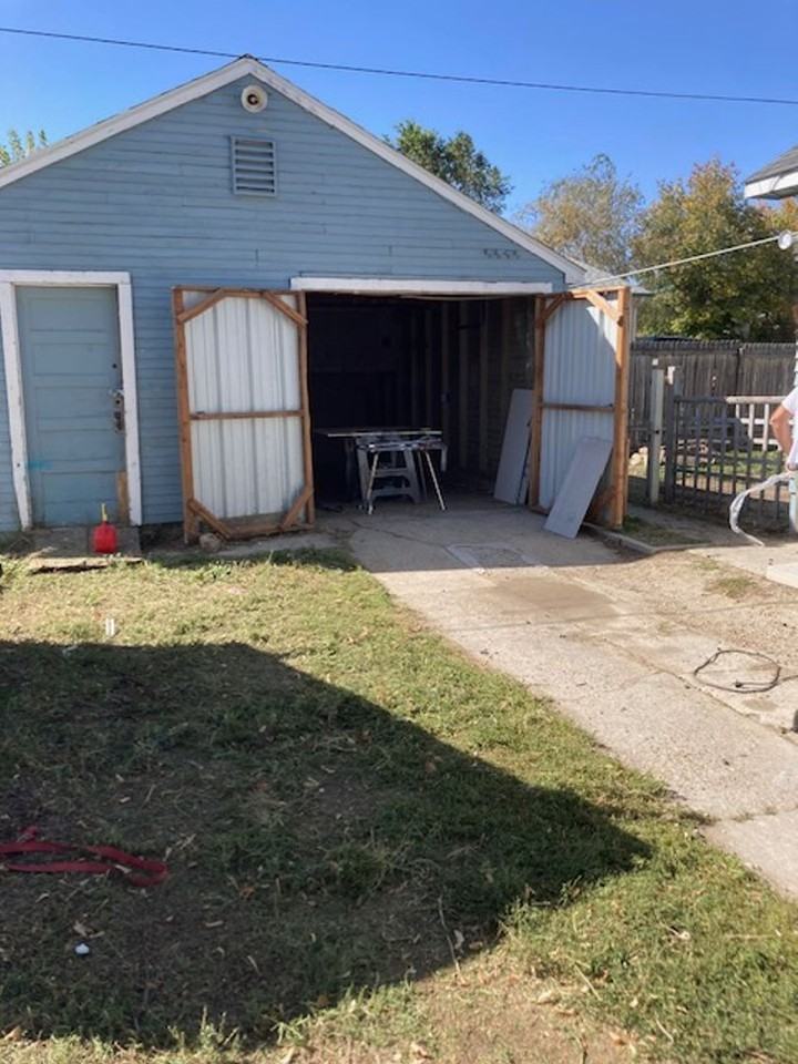 1224 E Ash St - Photo 5 of 17