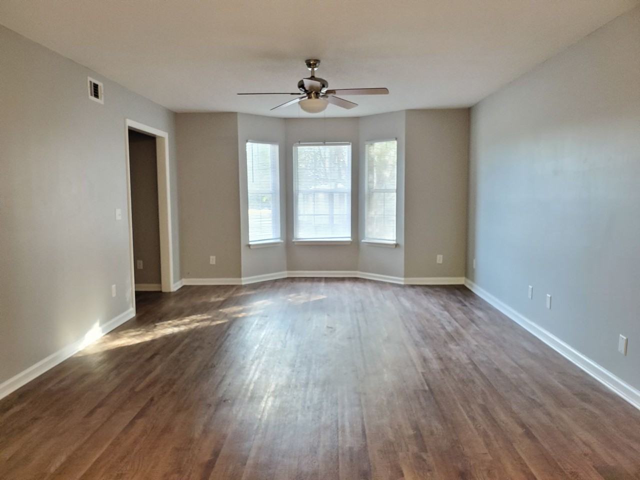 453 Brannen Dr #3 - Photo 5 of 14