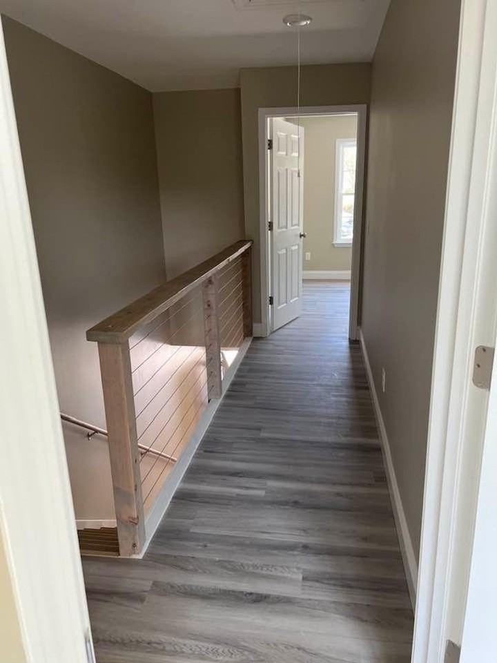 313 Broad St - Photo 5 of 9