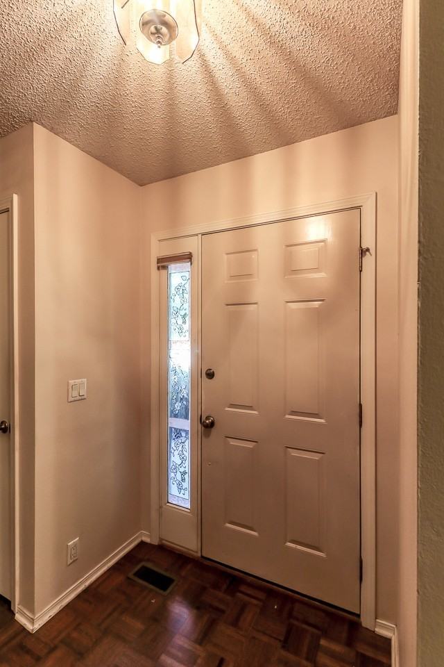 3 Cortez Ln - Photo 4 of 29