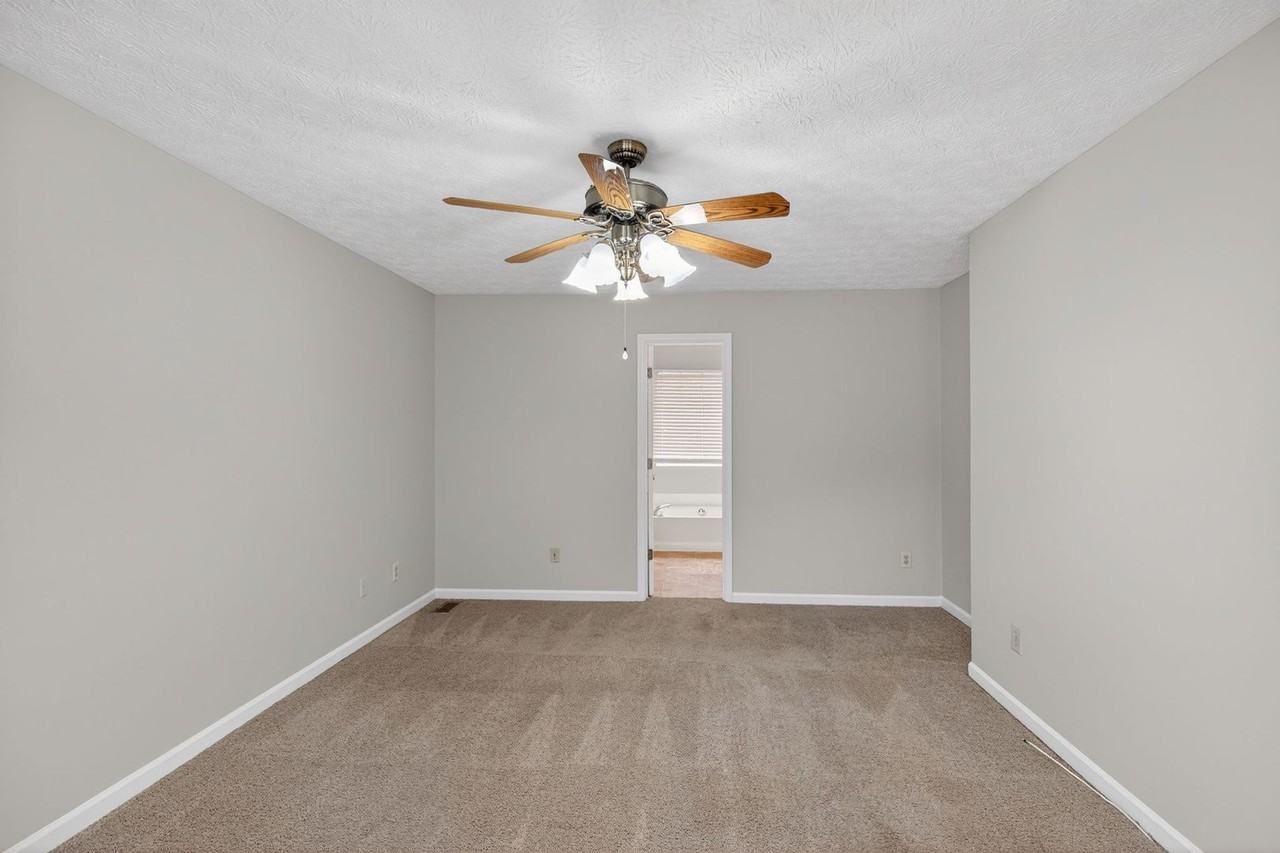 331 Thornbrooke Dr - Photo 7 of 22