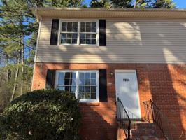 featured image of 1904 Lyle Dr