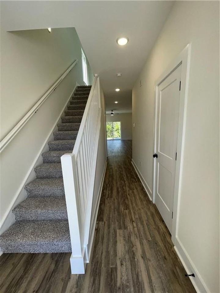 108 W North 3rd St - Photo 6 of 25