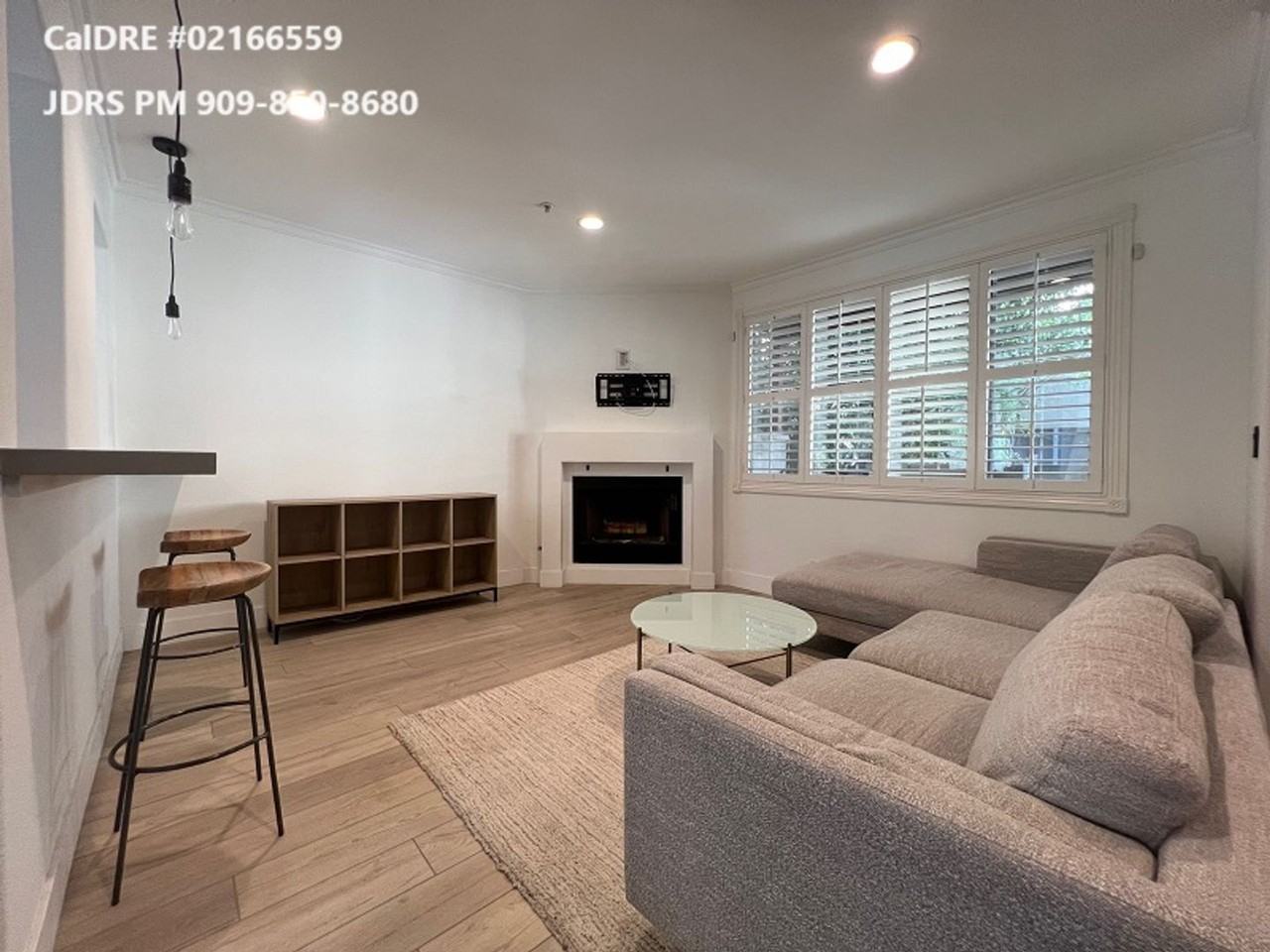 240 S Mentor Ave #3 - Photo 7 of 12