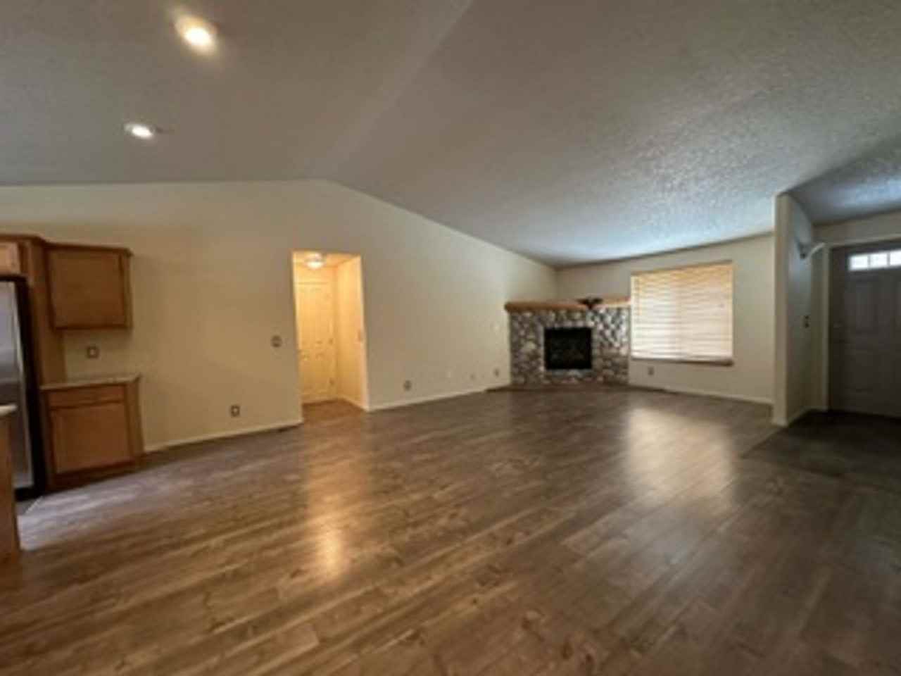 20581 Prospector Loop - Photo 3 of 14