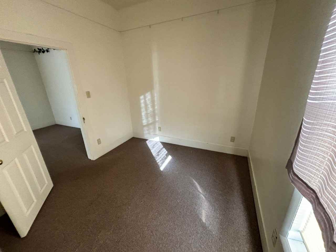 505 E Fremont St - Photo 3 of 6