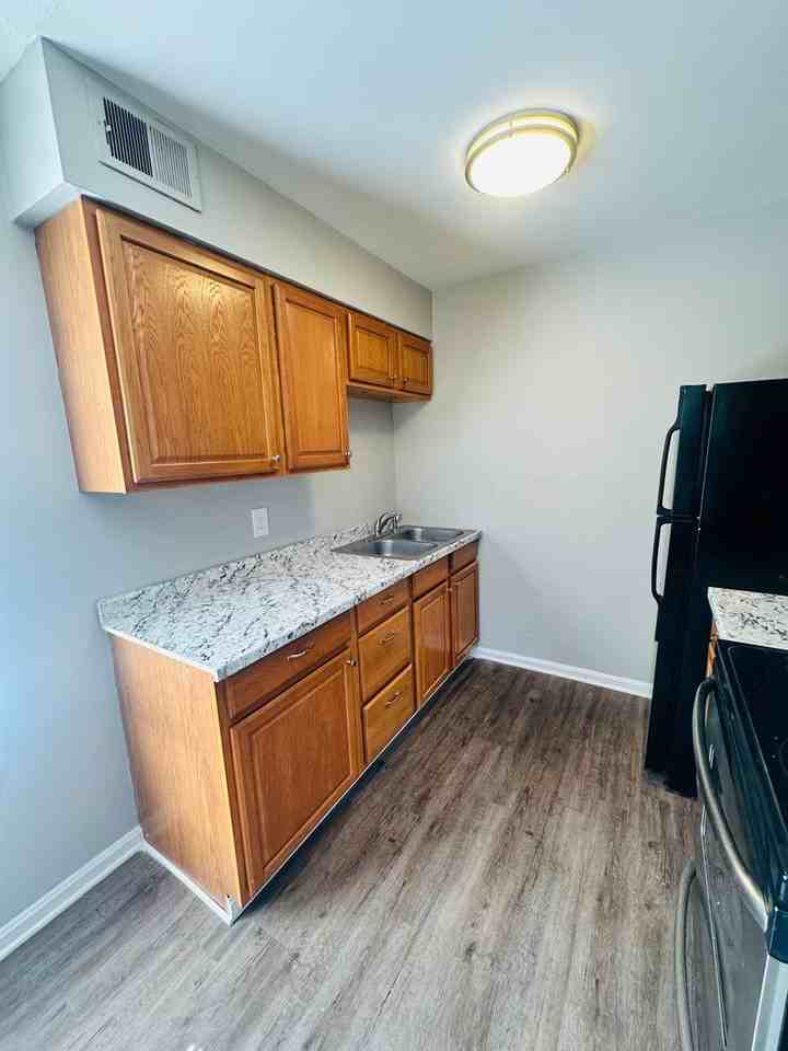 4216 Billtown Rd - Photo 4 of 16