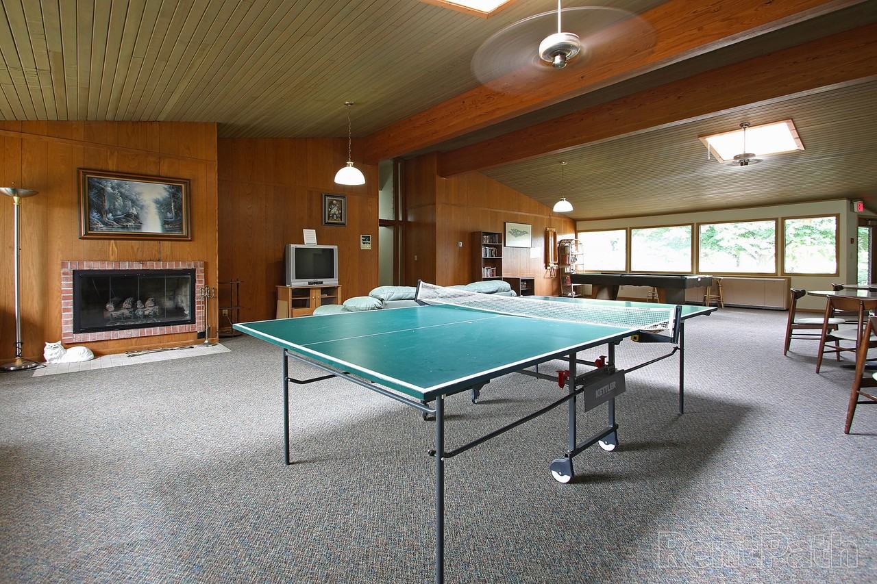 Chalet Gardens Apartments - Photo 4 of 50