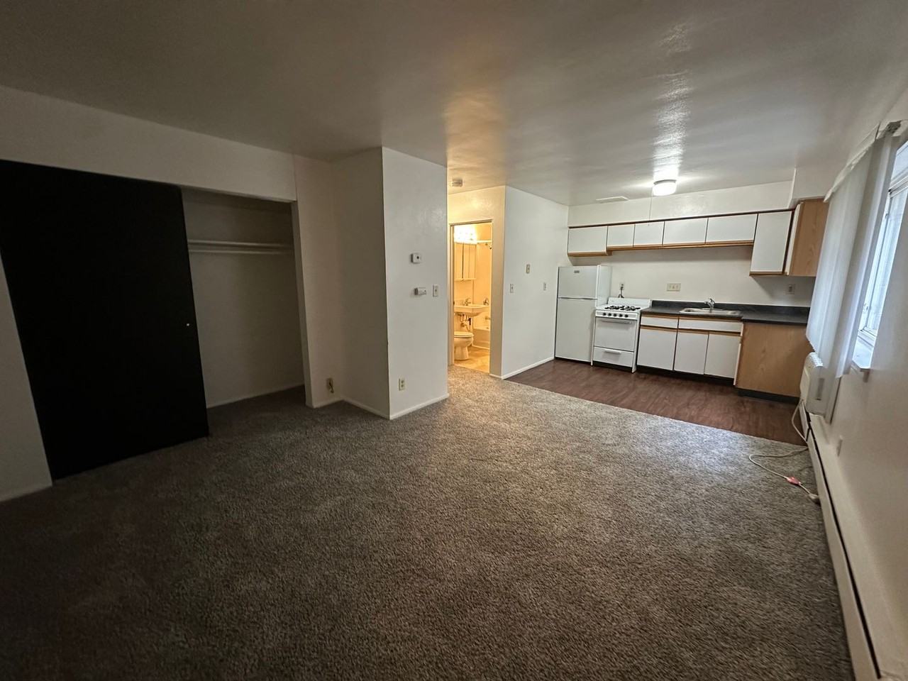 737 N 21st St. - 39 Unit - Photo 2 of 16