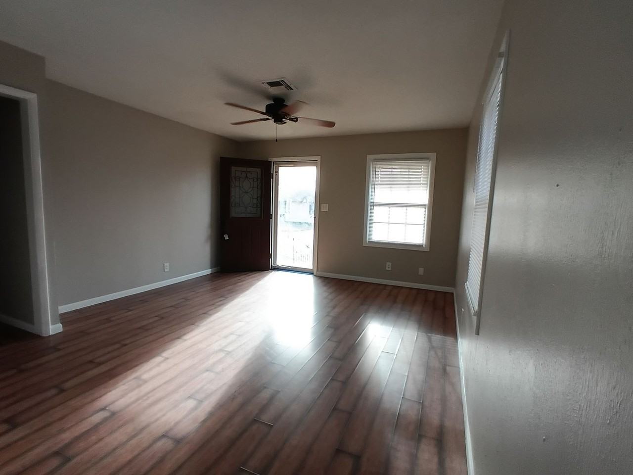 761 E Rose Dr - Photo 5 of 16