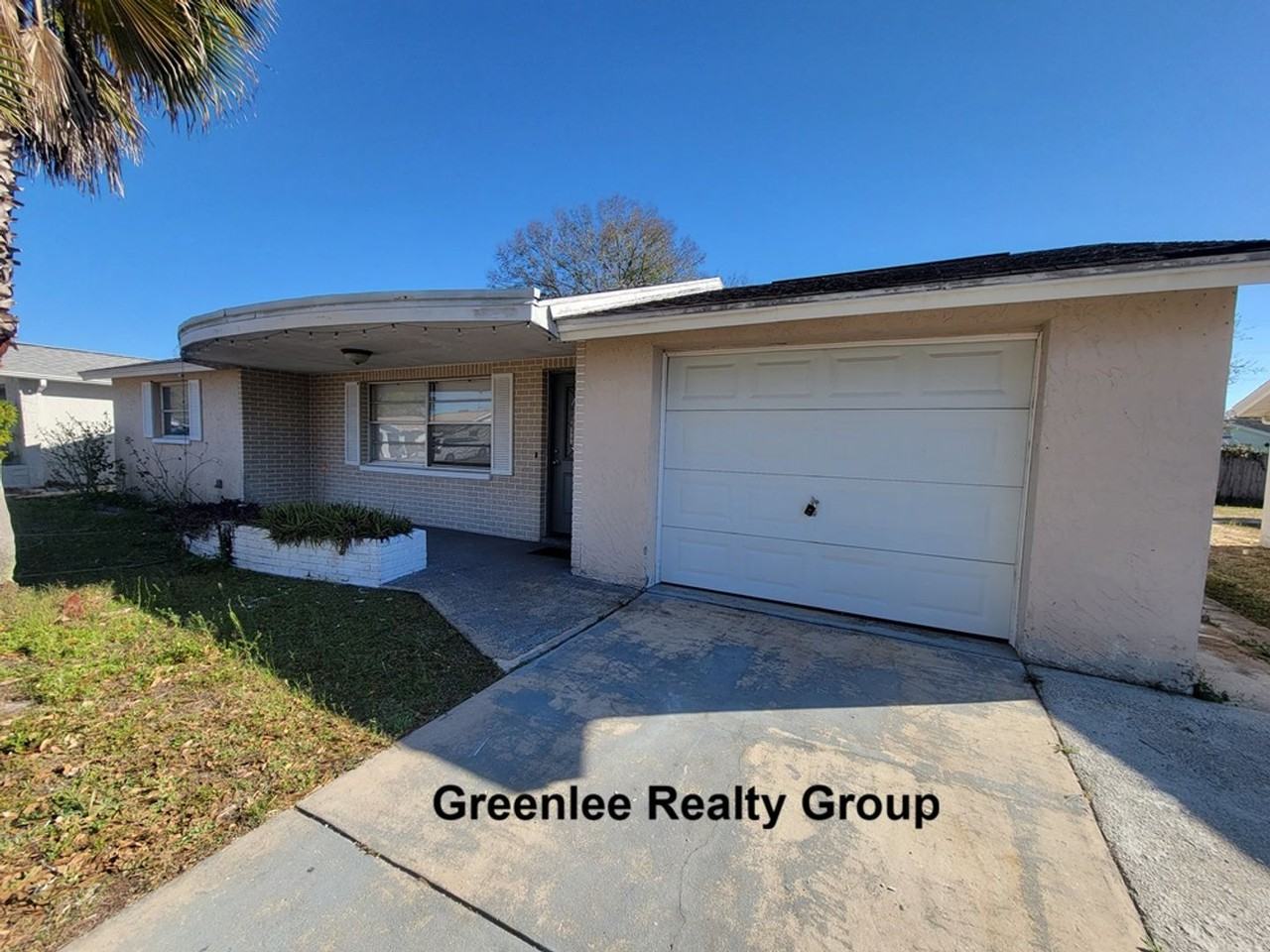 5912 Della Dr - Photo 2 of 24