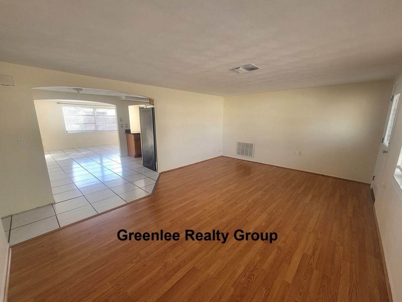 5912 Della Dr - Photo 6 of 24