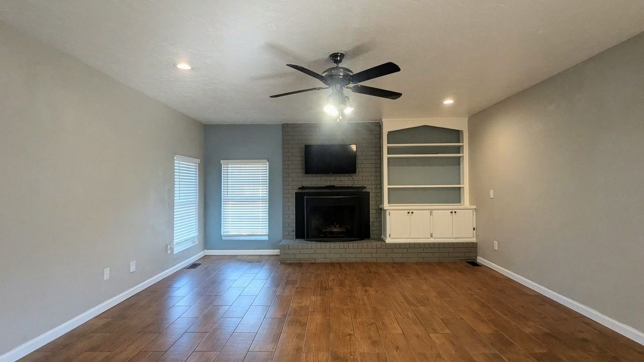 9104 Brookwood Dr - Photo 6 of 24