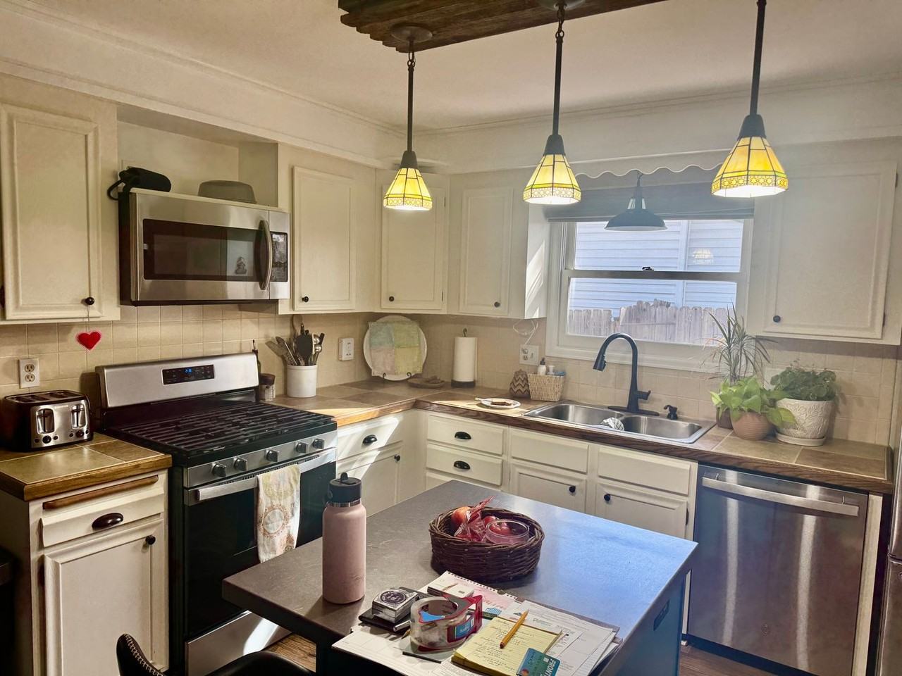 1129 Cleveland Ave - Photo 5 of 20