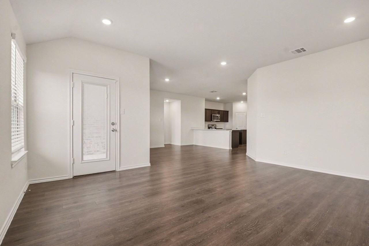 505 Banner Ave - Photo 5 of 30