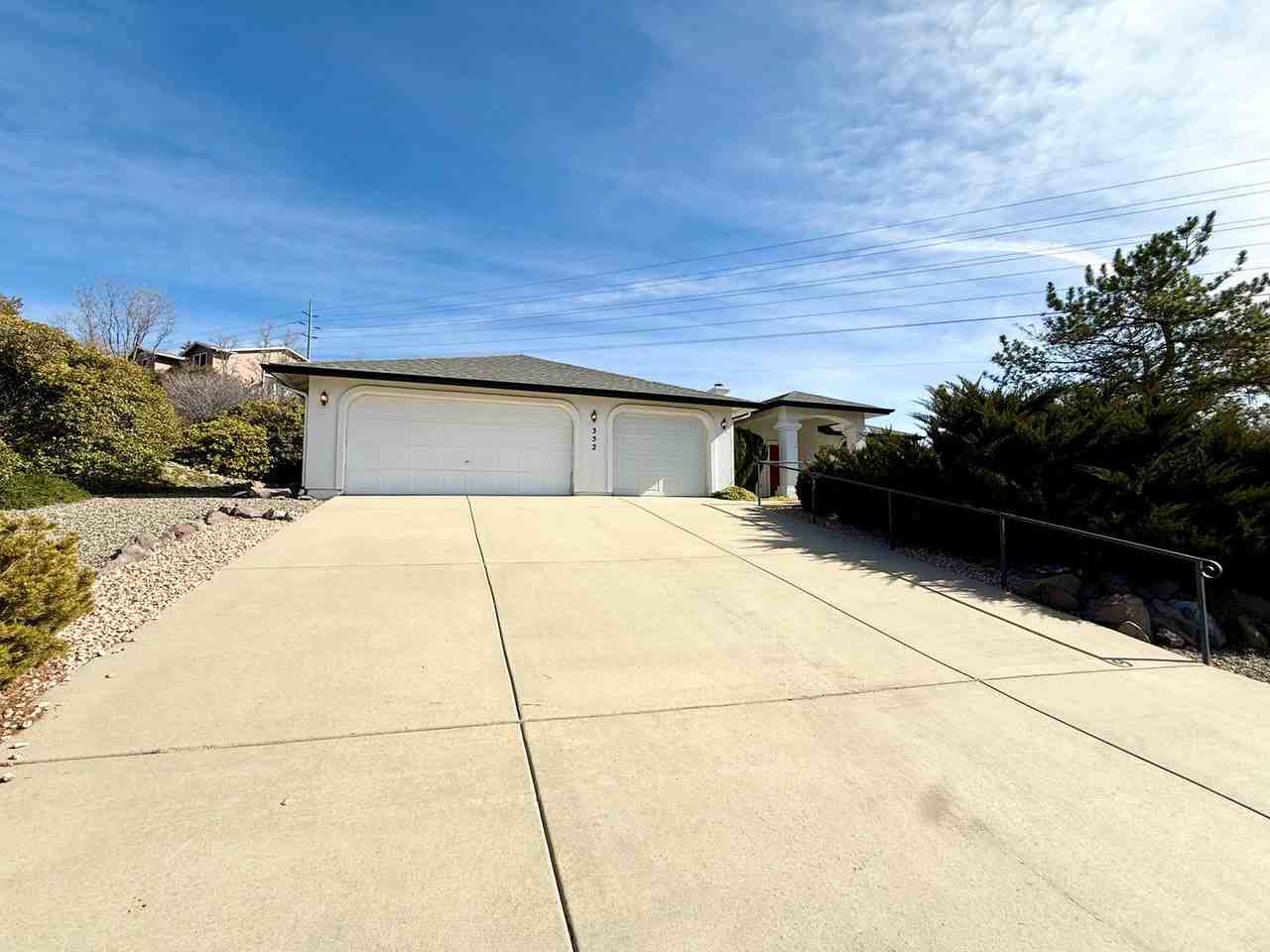 352 Prescott Dr - Photo 3 of 19