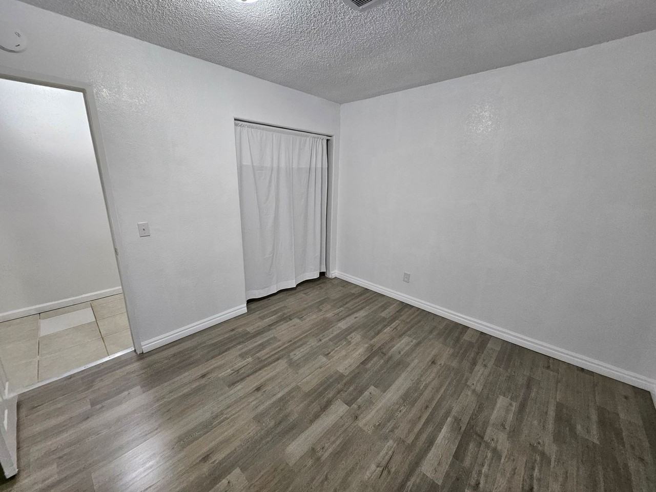 1774 Coronel Dr - Photo 5 of 8