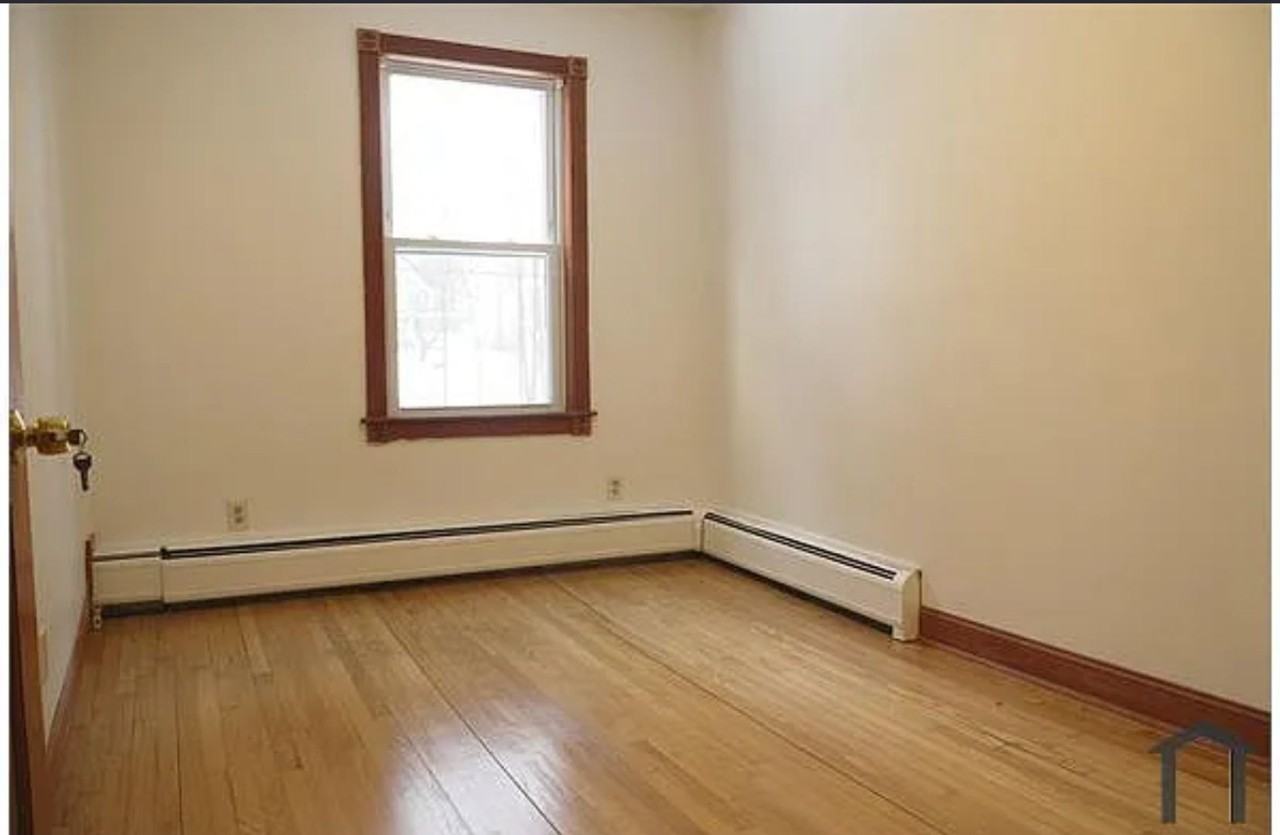 20 Perkins St - Photo 3 of 4