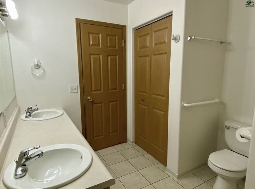 1427 Garay St #1 - Photo 3 of 18