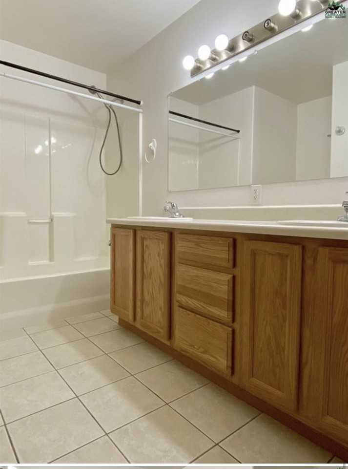 1427 Garay St #1 - Photo 4 of 18