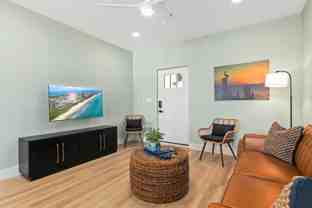 111 W Sunny Isle St #402 - Photo 1 of 1