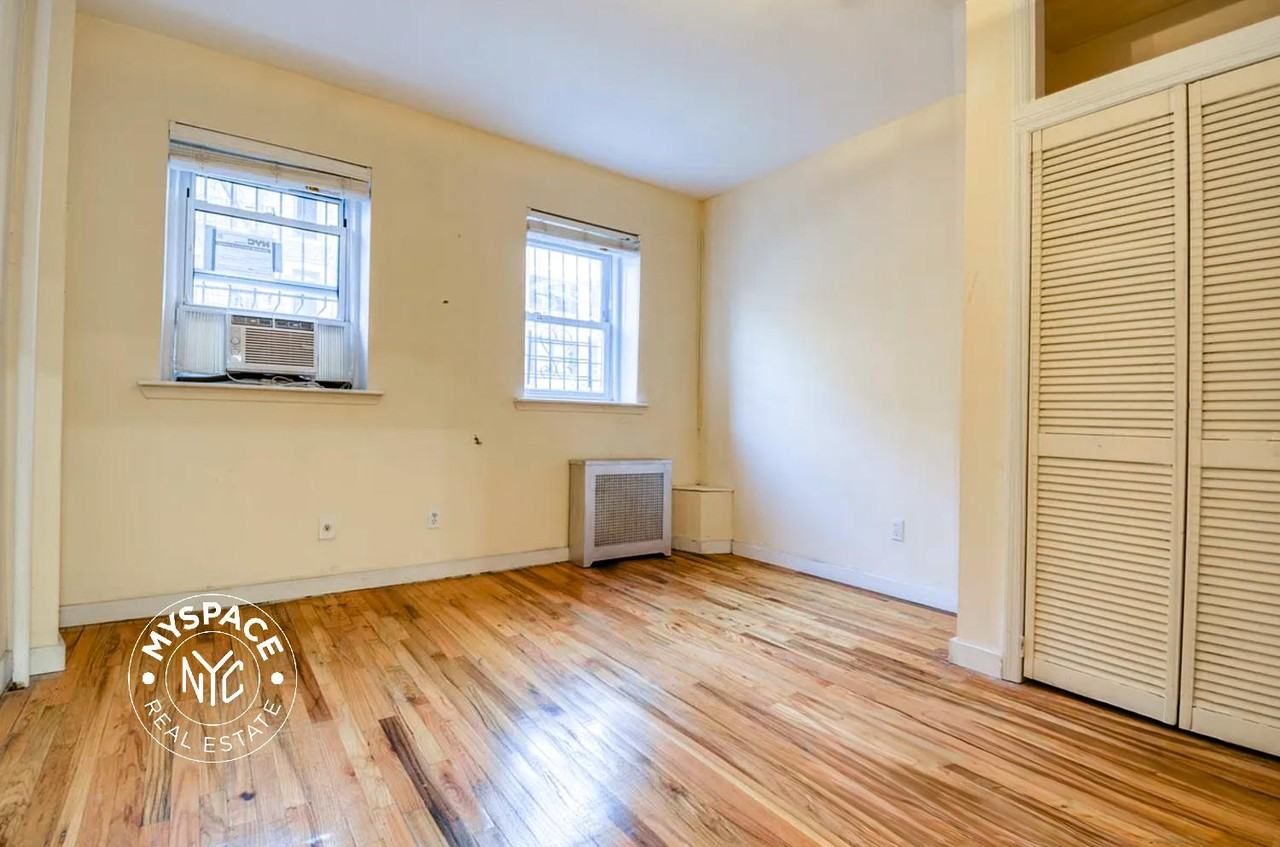 2350 Pacific St #1 - Photo 5 of 7