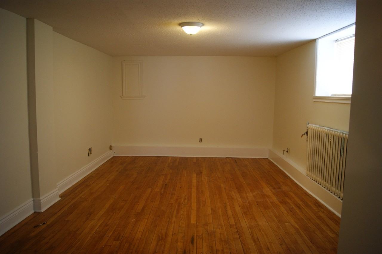 364 Chapel Street - Photo 7 of 8