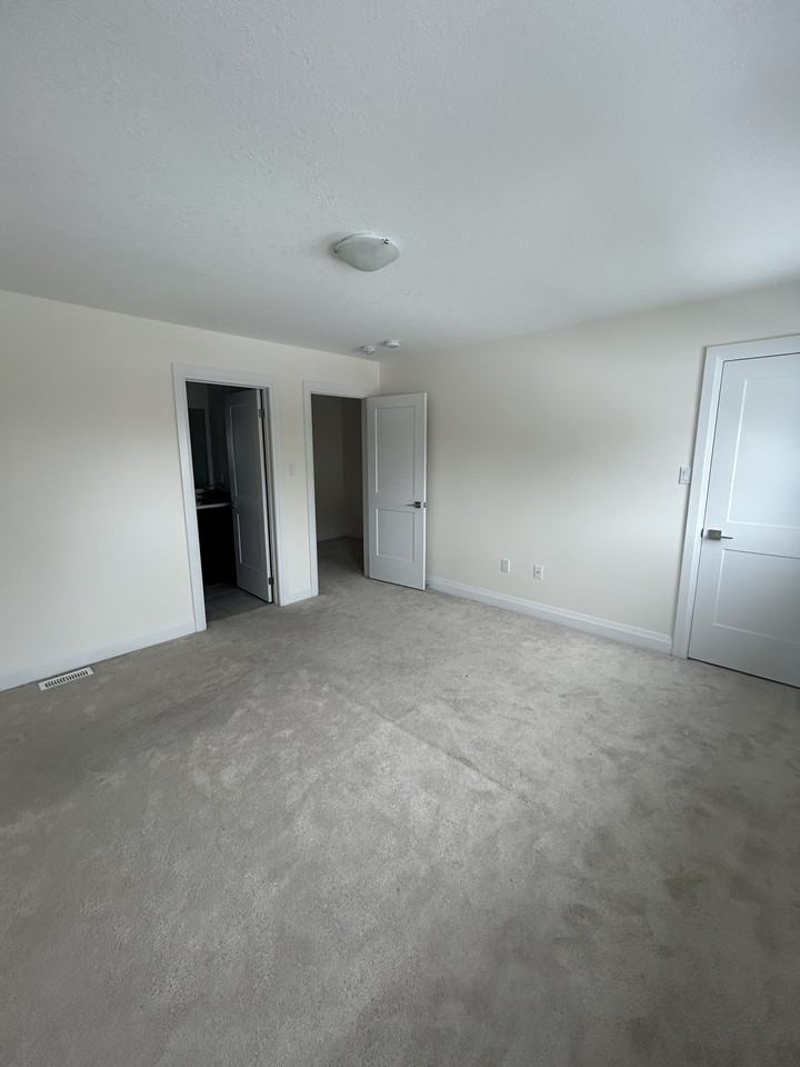 12 Winterton Court - Photo 7 of 16