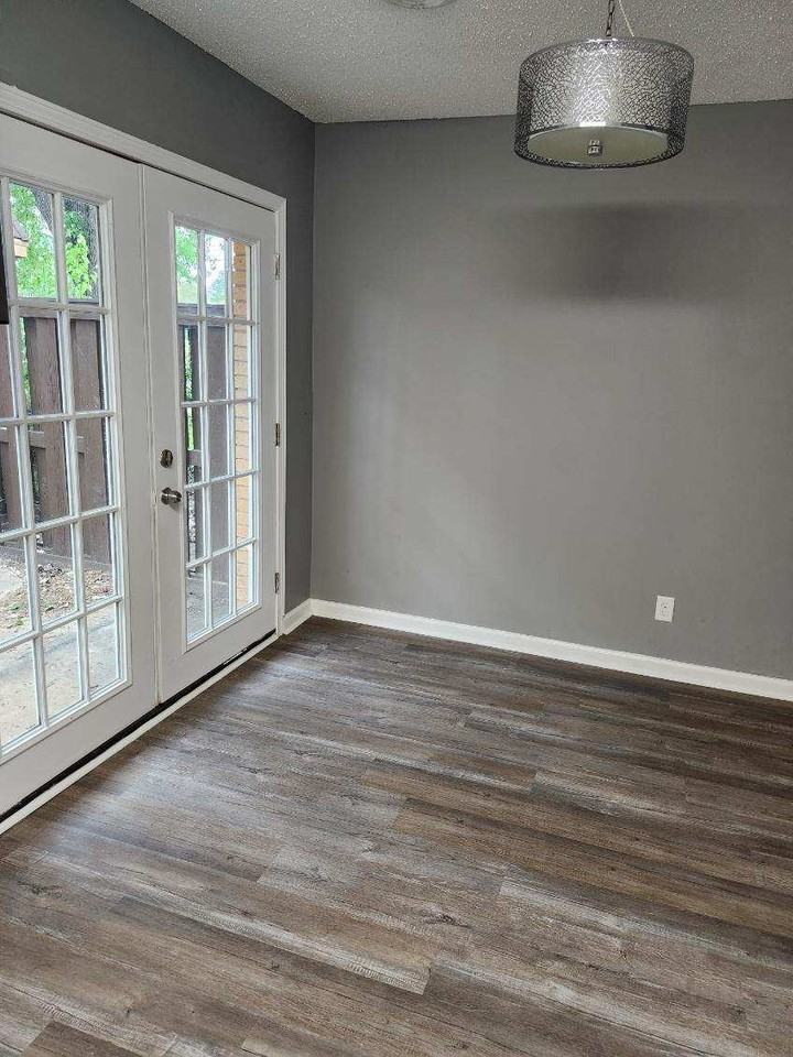 1121 Morningside Dr #16 - Photo 7 of 14