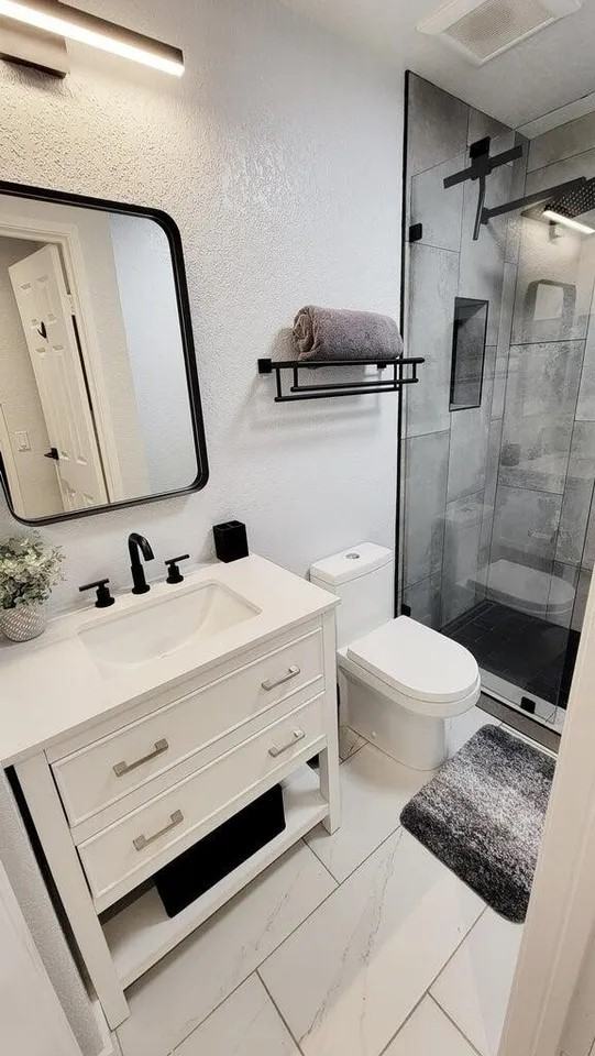 2857 N Los Felices Rd #213 - Photo 5 of 8