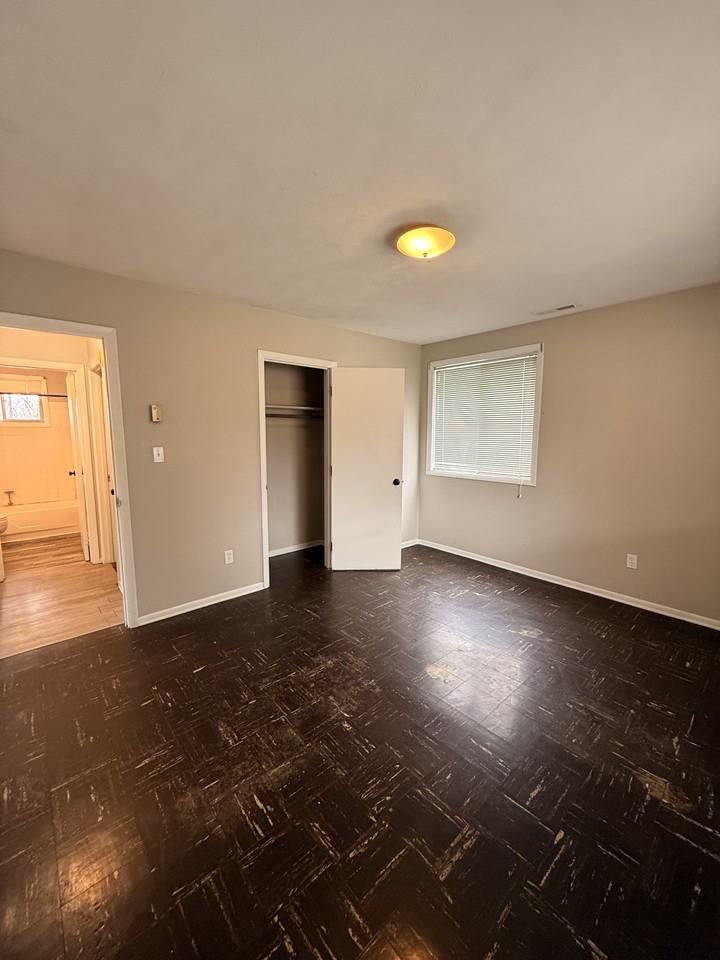 2212 Willow Rd #1 - Photo 6 of 9