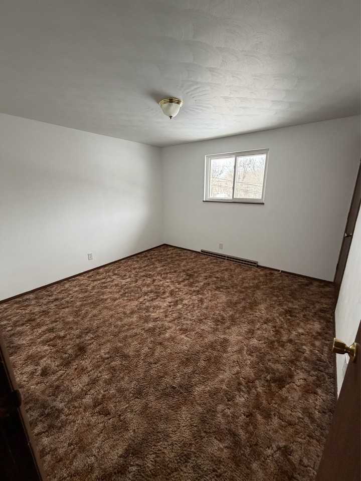 623 Morningside Dr #2 - Photo 7 of 14