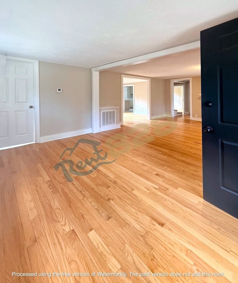 85 Pennwood Ln #1 - Photo 5 of 24