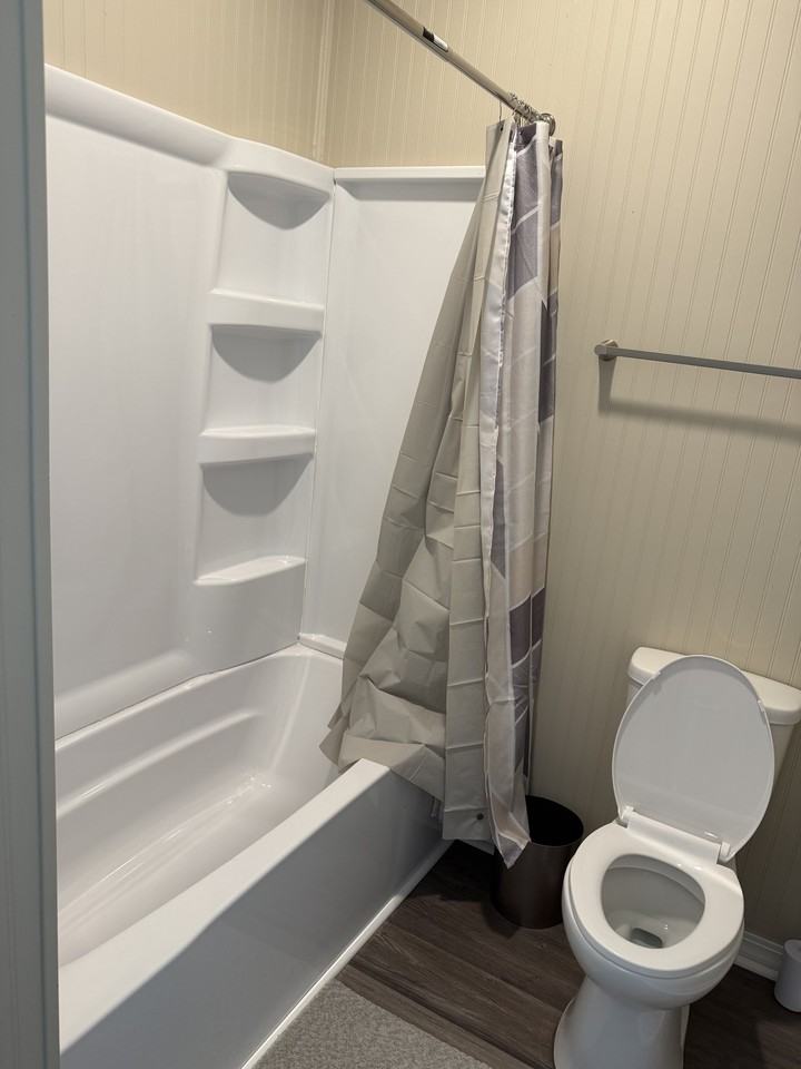 609 S Main St #1 - Photo 5 of 10