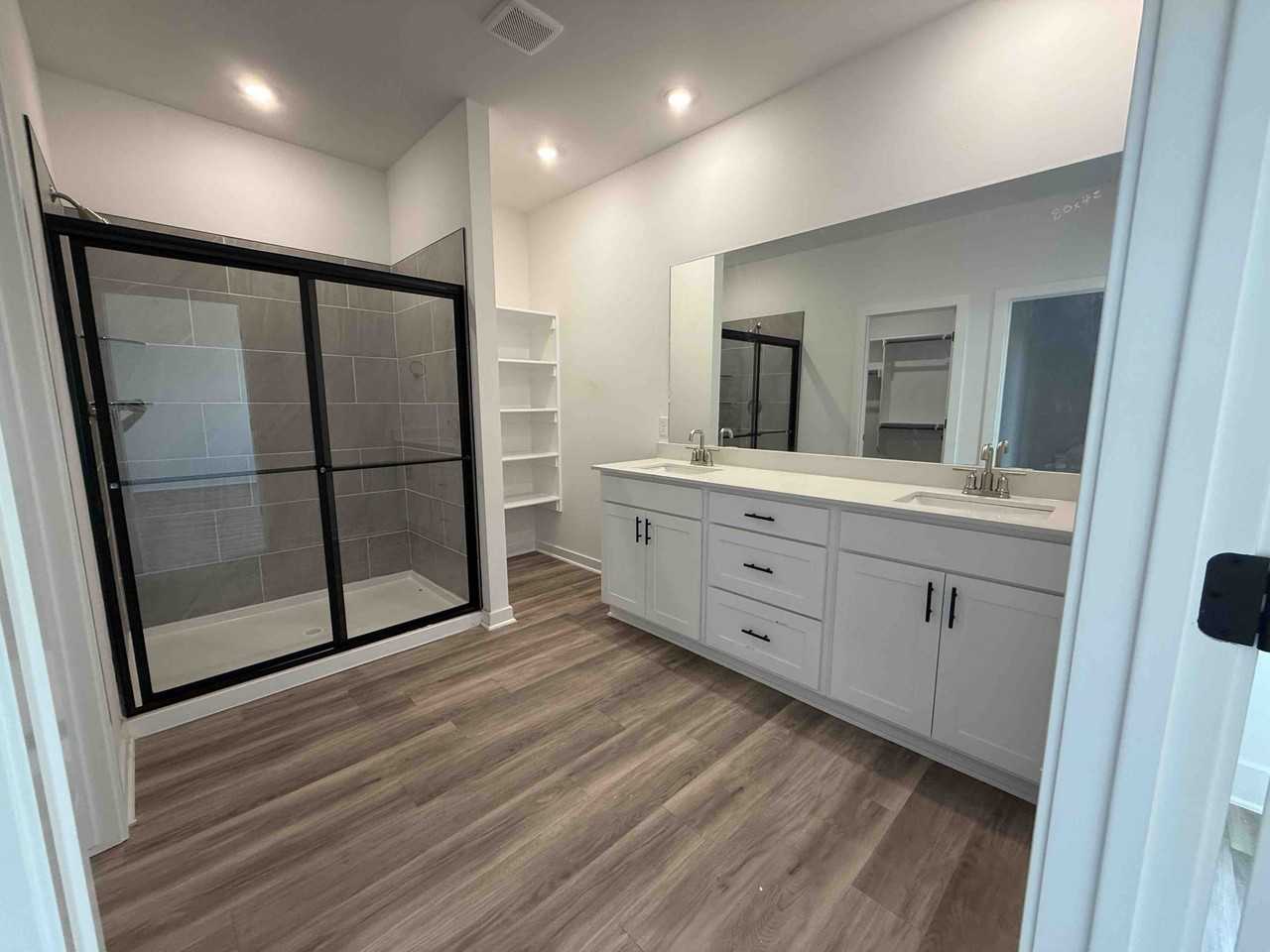 563 W Gosling Islw Rd #1 - Photo 2 of 9