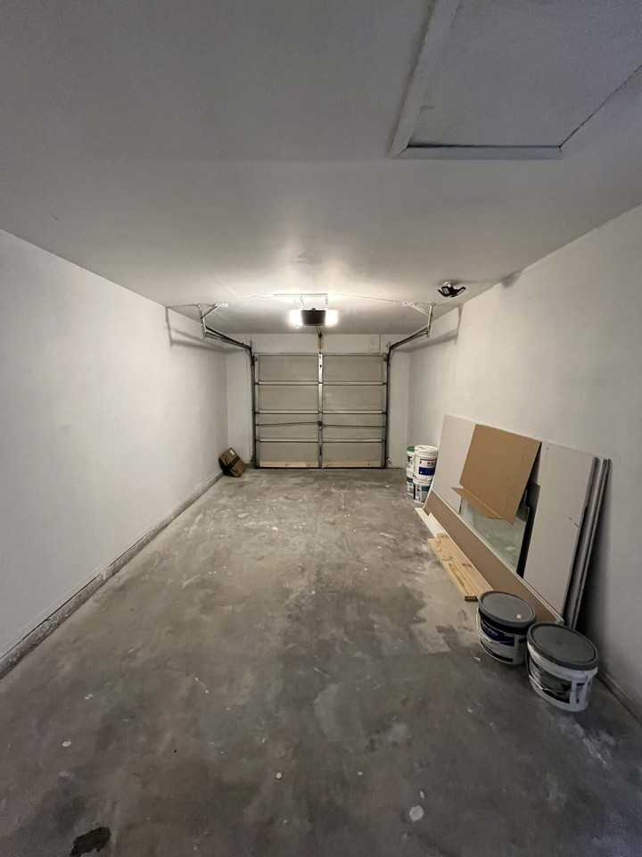 1328 Ne 5th St #1 - Photo 2 of 17