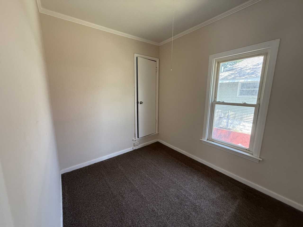 1129 N Martin Luther King Jr Blvd #1 - Photo 5 of 11