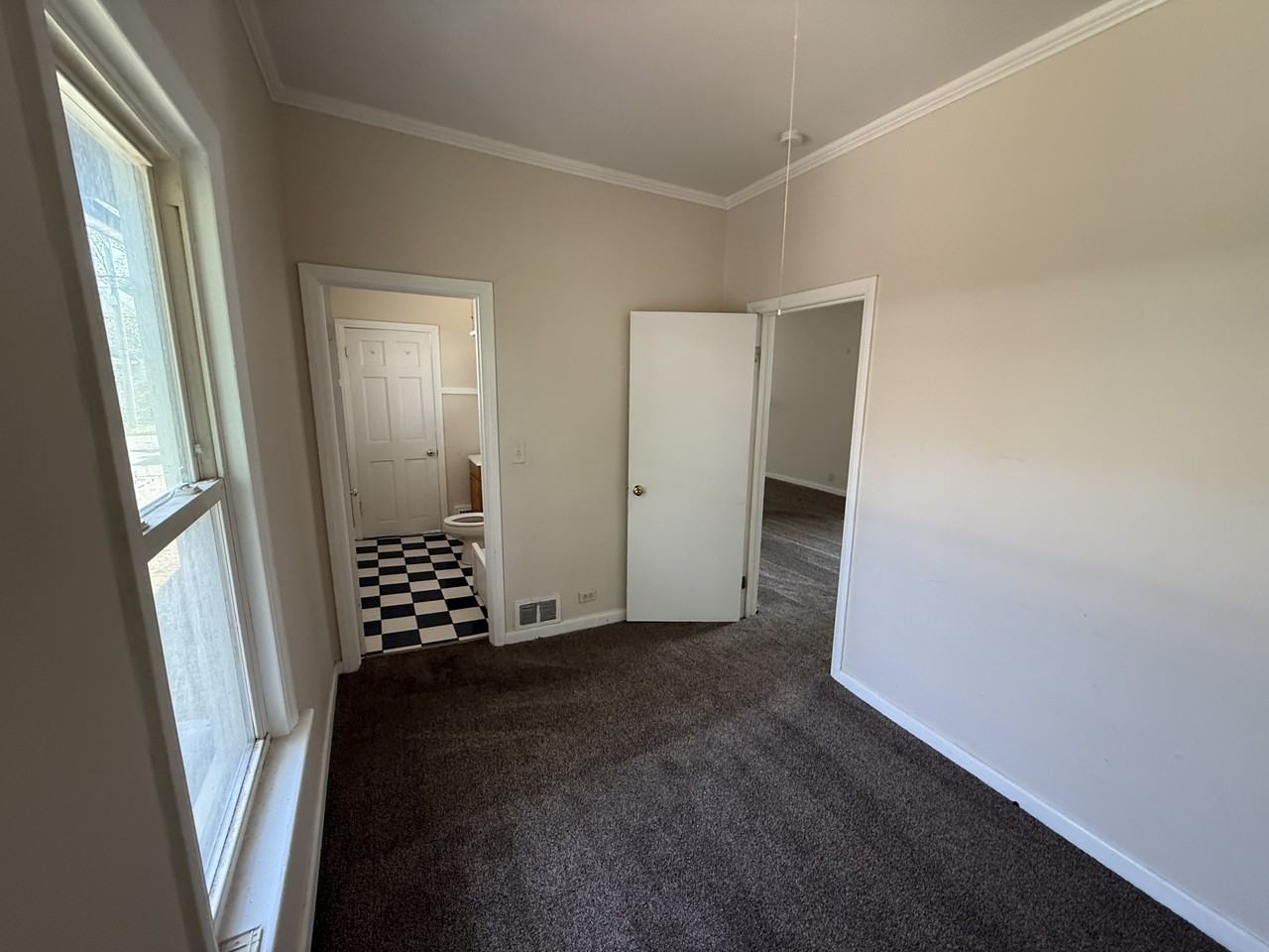 1129 N Martin Luther King Jr Blvd #1 - Photo 6 of 11