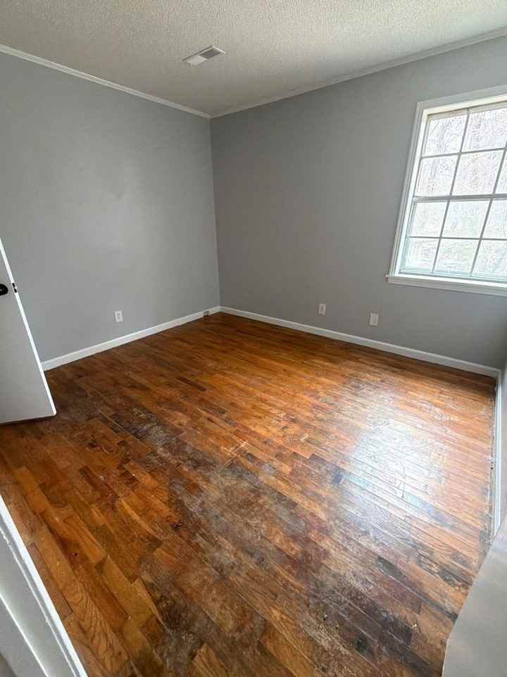 1029 Hungerford St #1 - Photo 6 of 8