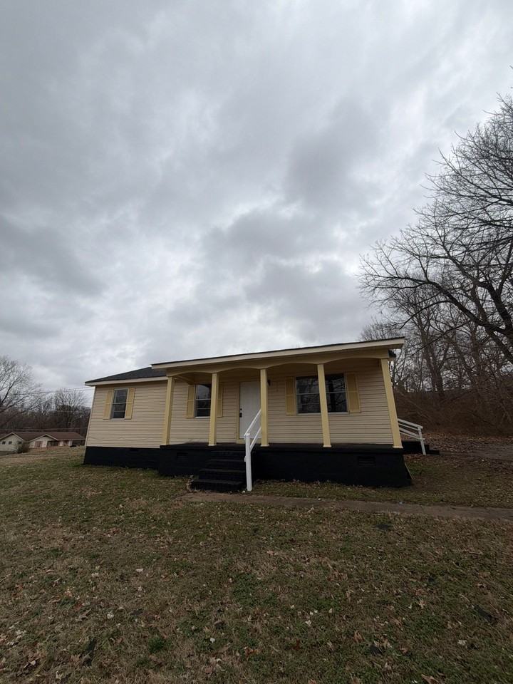 1130 S Washington Ave #1 - Photo 3 of 8