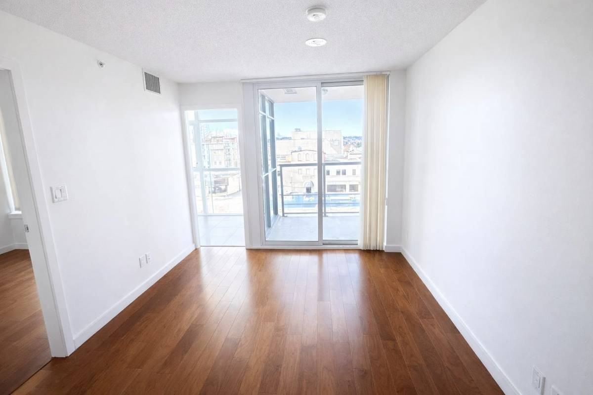 2080 West Broadway - Photo 6 of 13