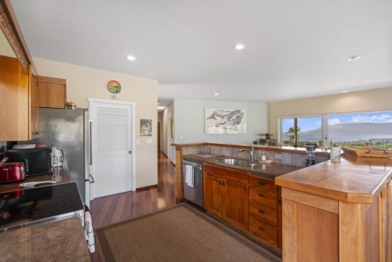 753 Launa Dr #A - Photo 7 of 19